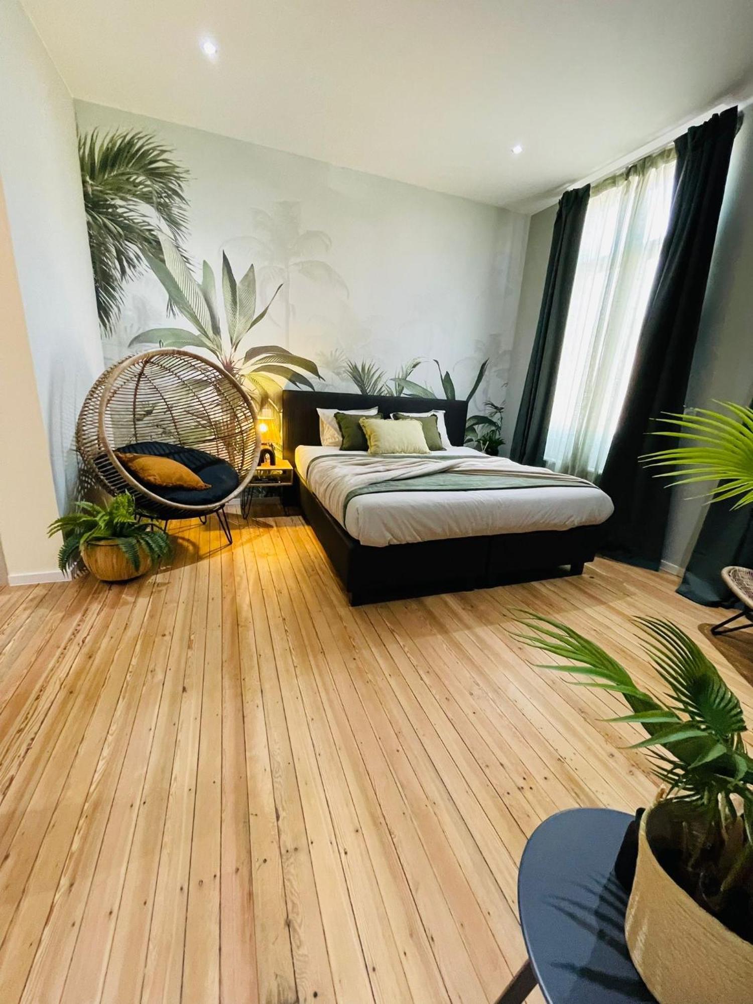 Appartement Exotique Avec Bain Balneo Liège Zewnętrze zdjęcie