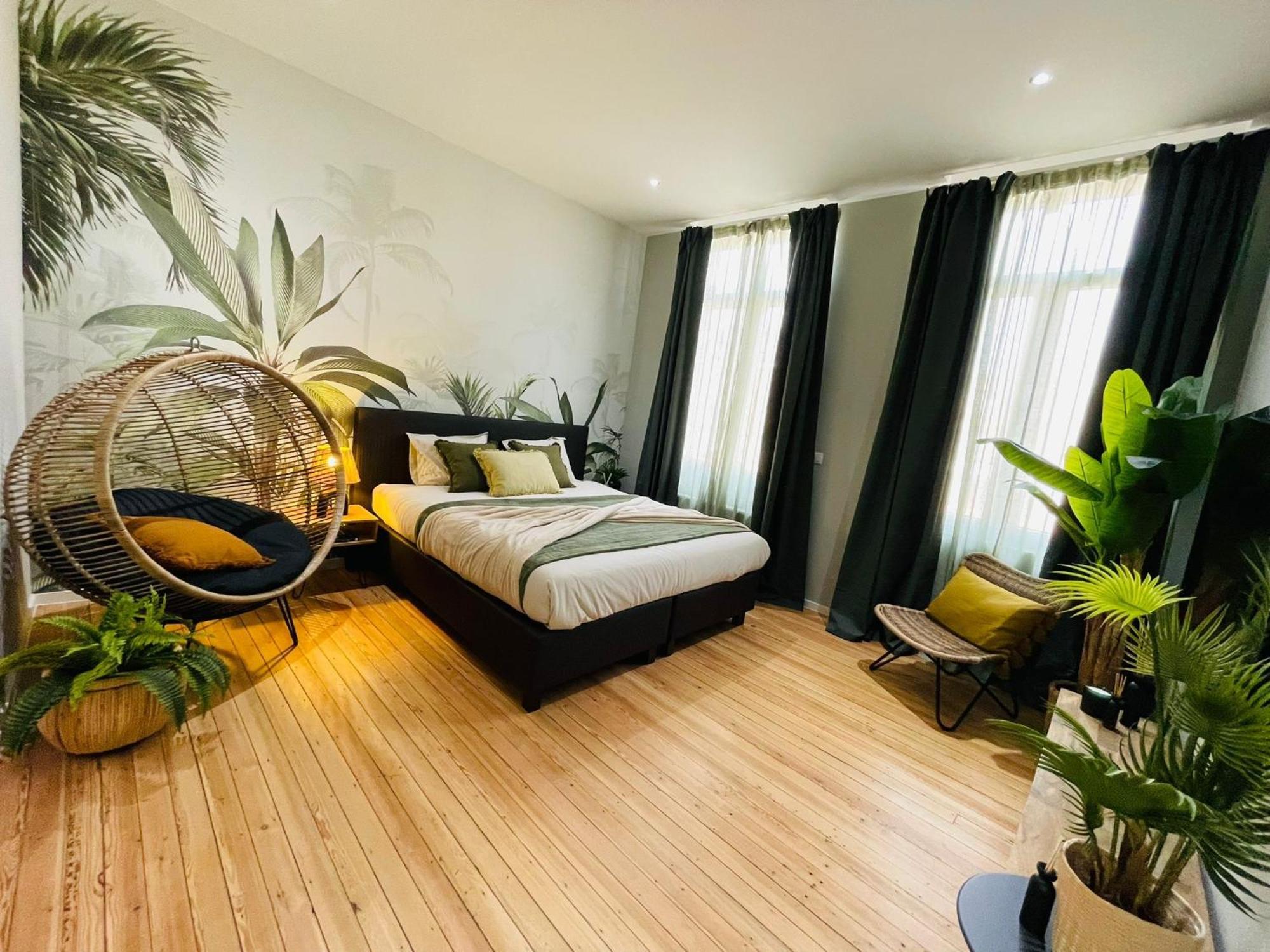 Appartement Exotique Avec Bain Balneo Liège Zewnętrze zdjęcie